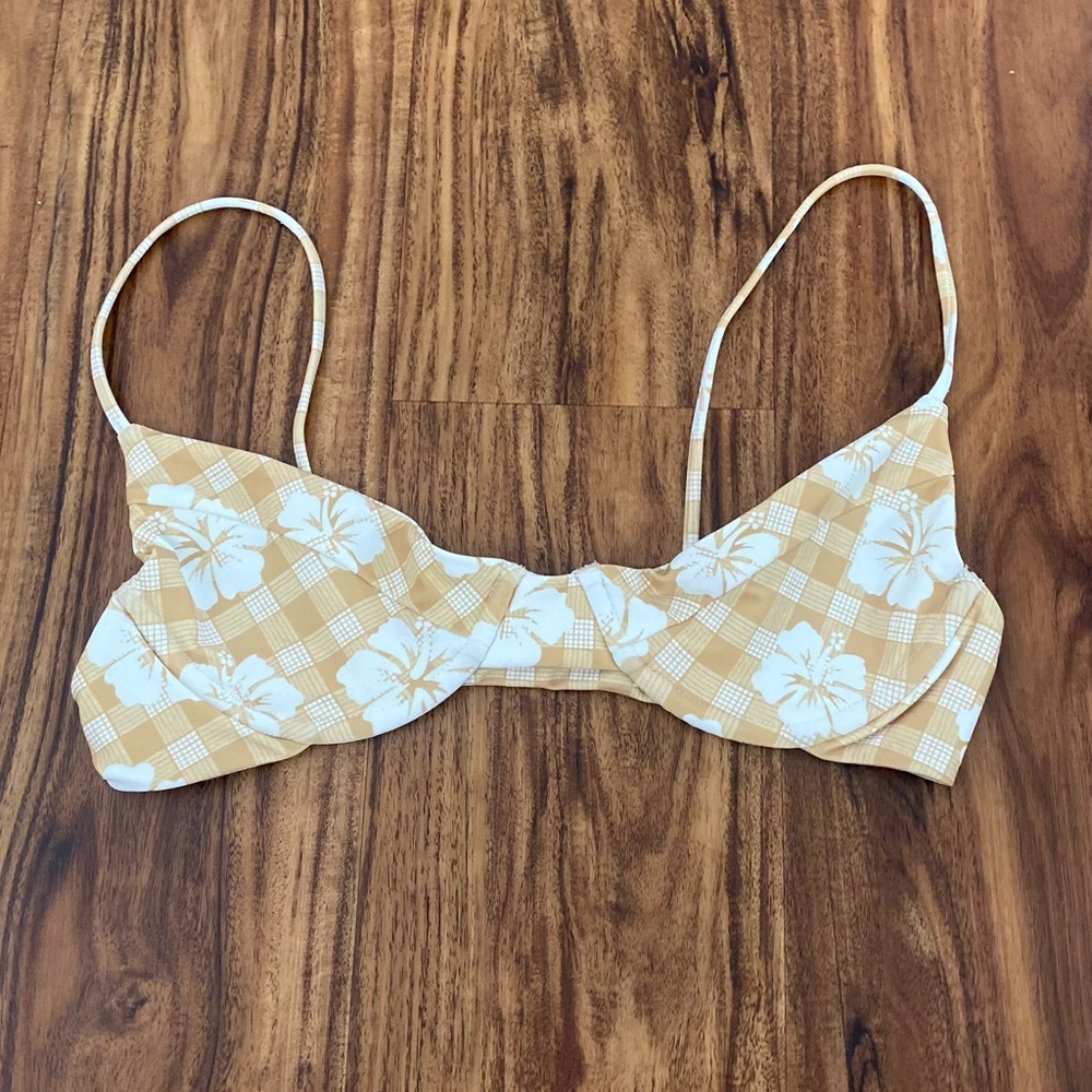 benoa honey palaka top